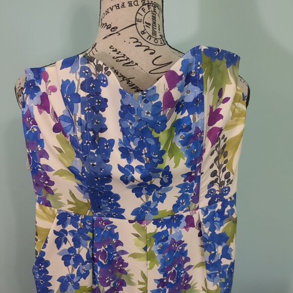 Molly Bracken Women's Floral Lightweight Jumpsuit small pants suit offic… - Picture 3 of 5